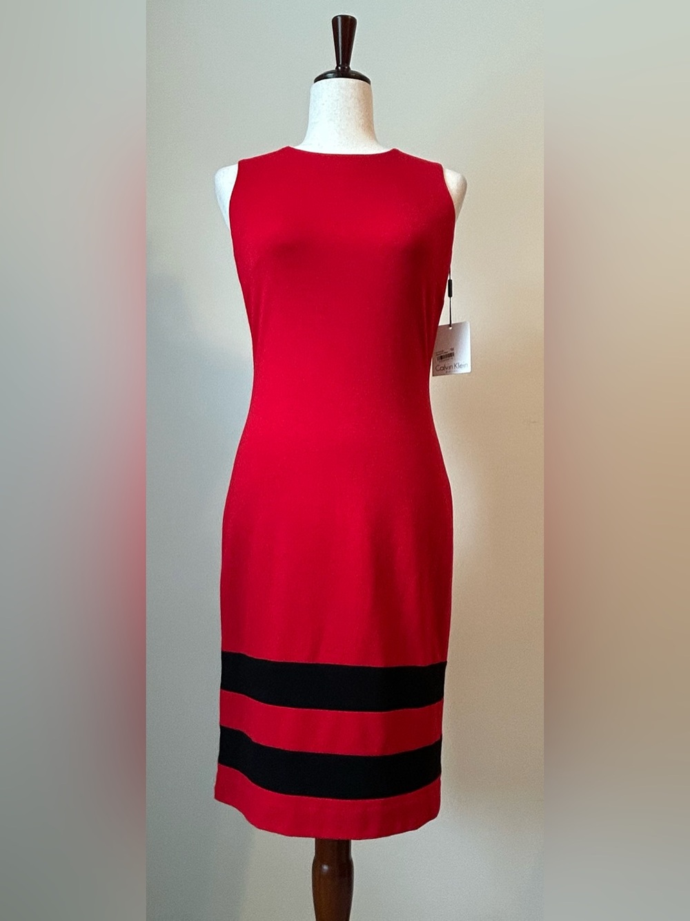 NWT Calvin Klein Red Sheath Dress Size 2 Black Stripe Hem Career Cocktail